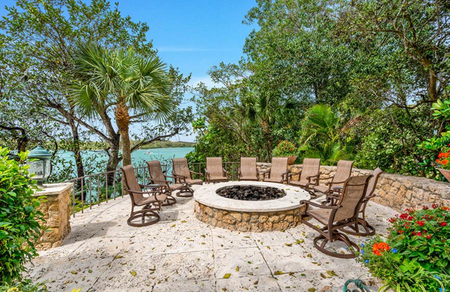 K2 Sold | Jupiter Island